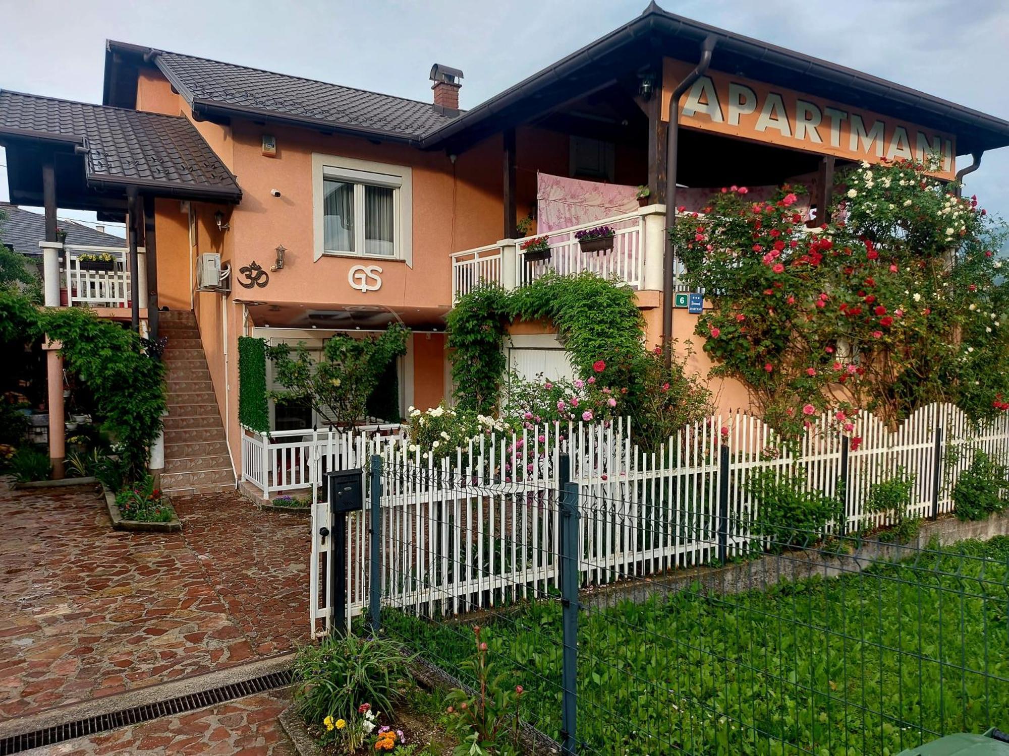Apartmani GS ***** Zavidovici Exterior foto